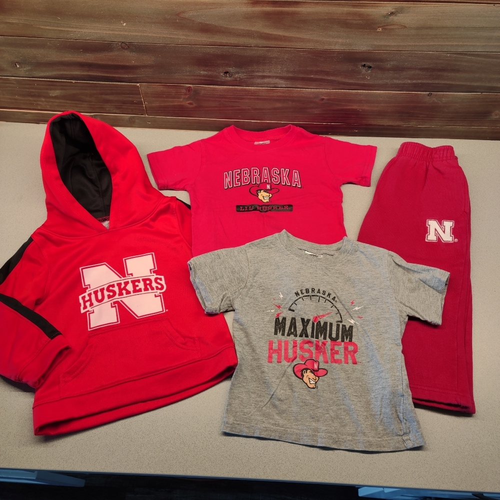 2T/3T Nebraska Husker toddler clothing